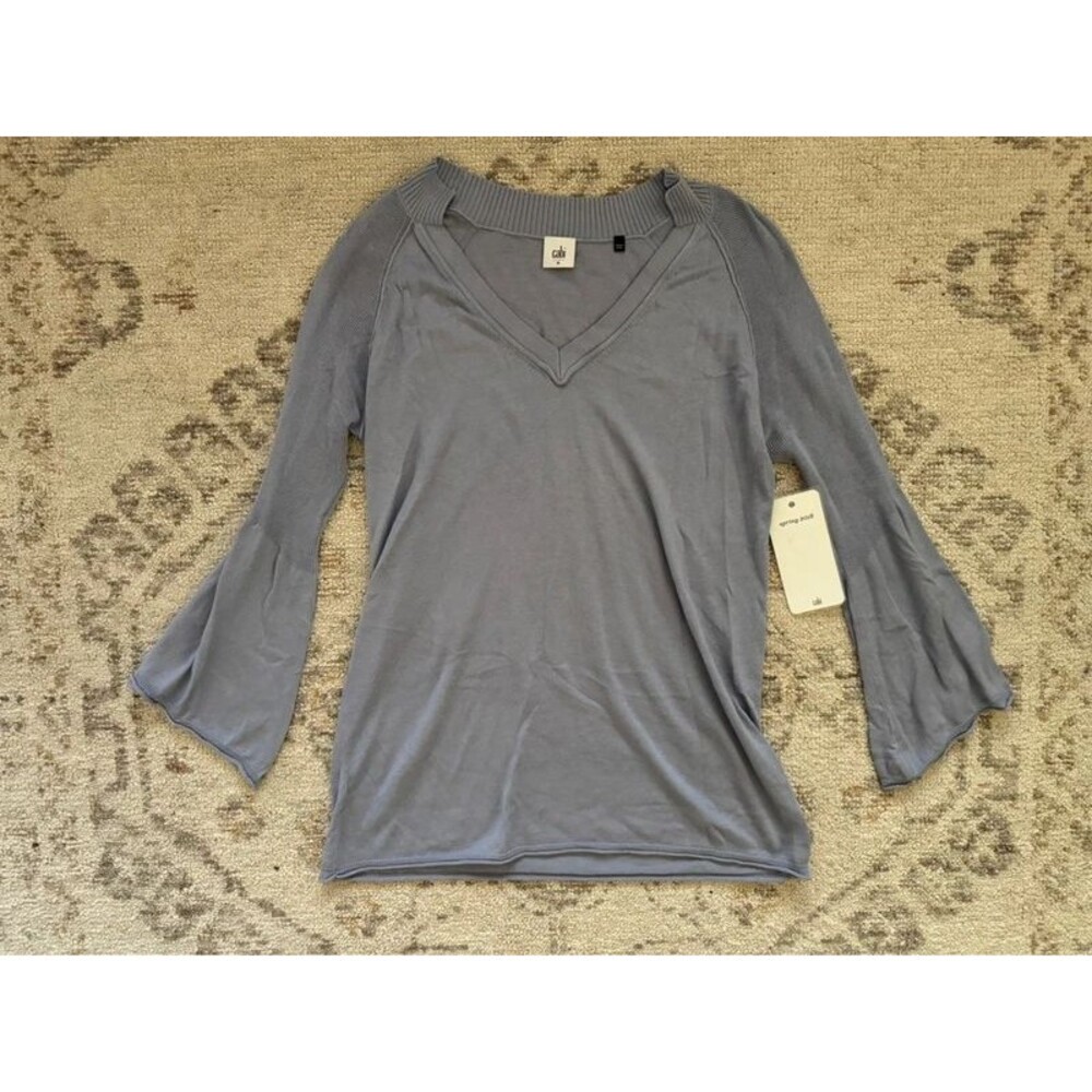 CAbi bell sleeve v-neck tunic sweater size M - NWT
